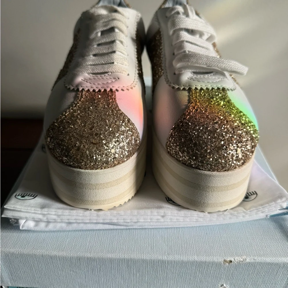 Chiara Ferragni Gold glitter high‎ sole sneaker size 35 NEW